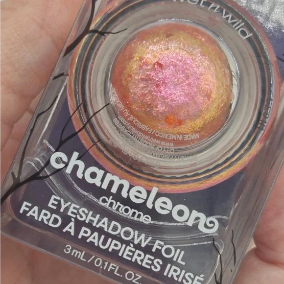 Wet n Wild Fantasy Makers Chameleon Chrome Eyeshadow Foil – Limited Edition - Picture 4 of 7